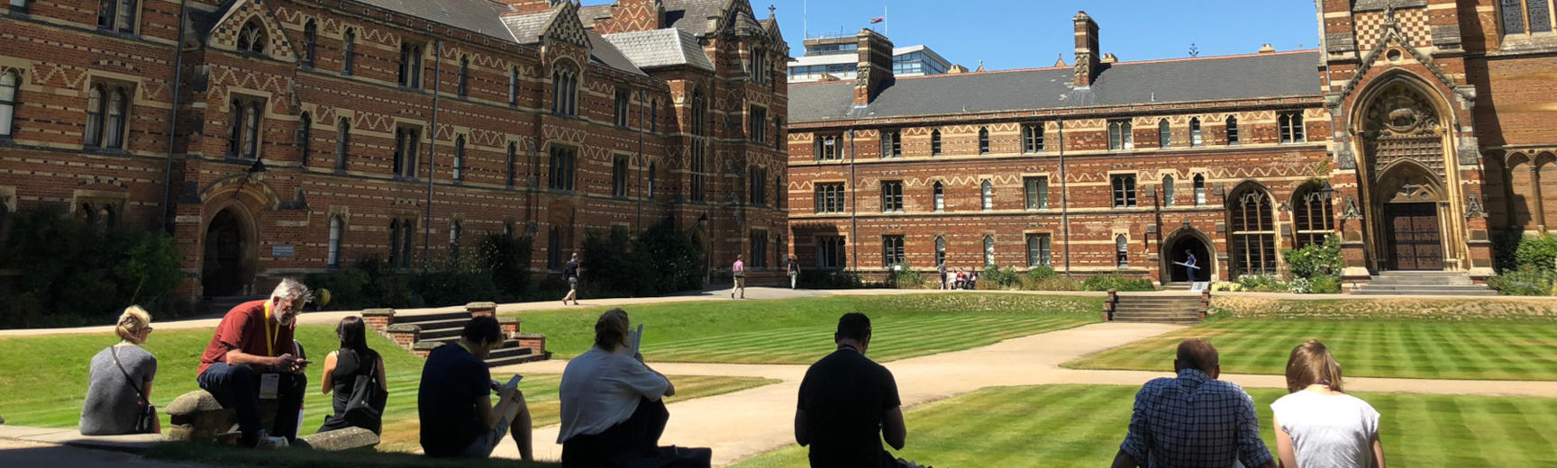 Attendees of the Digital Humanities @ Oxford Summer School relax at Keble College