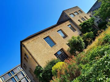Hartland House,  at St. Anne’s College, first day of school. Inscribed on the south side of the building, a word of advice: “Get knowledge. Get riches. But with all thy getting get understanding”. Proverbs 4:7